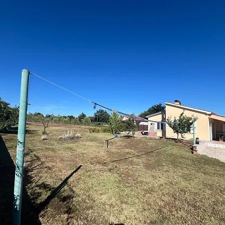 House Gordana With A Comfortable Big Yard And A Private Pool Holiday home
