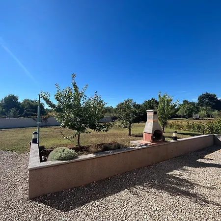Holiday home House Gordana With A Comfortable Big Yard And A Private Pool *