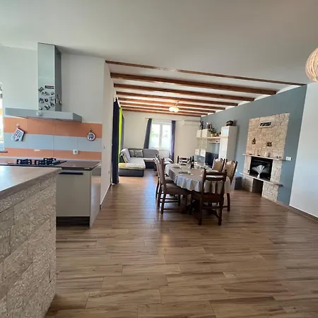 Holiday home House Gordana With A Comfortable Big Yard And A Private Pool *